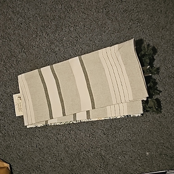 2pk Printed Dish Towels Leaves and Stripe - Bullseye's Playground - Picture 4 of 4